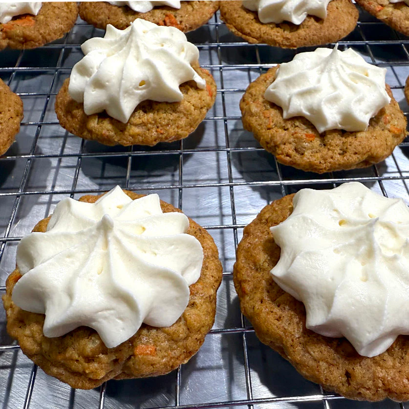 Carrot Cake Cookie Pack - (6 pk)